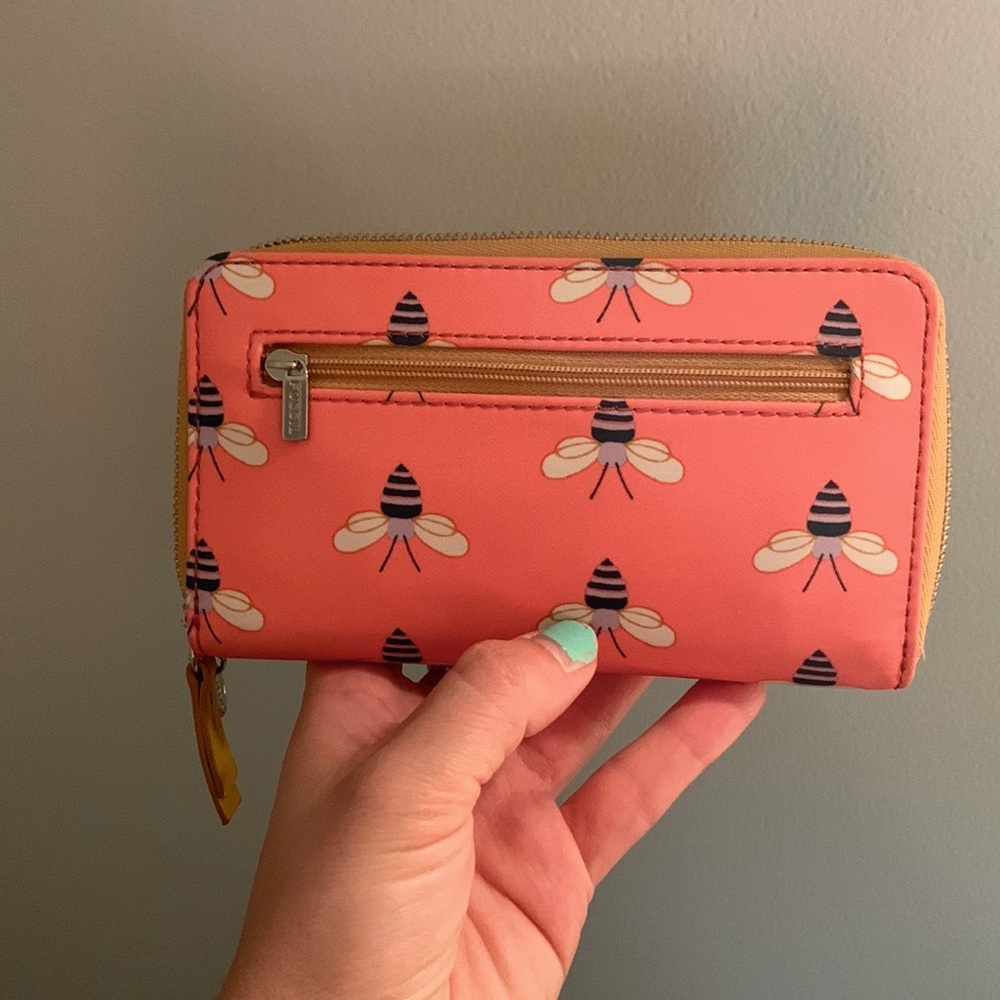 Fossil wallet